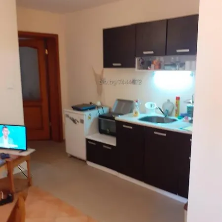 Private Intsaraki - Apartment